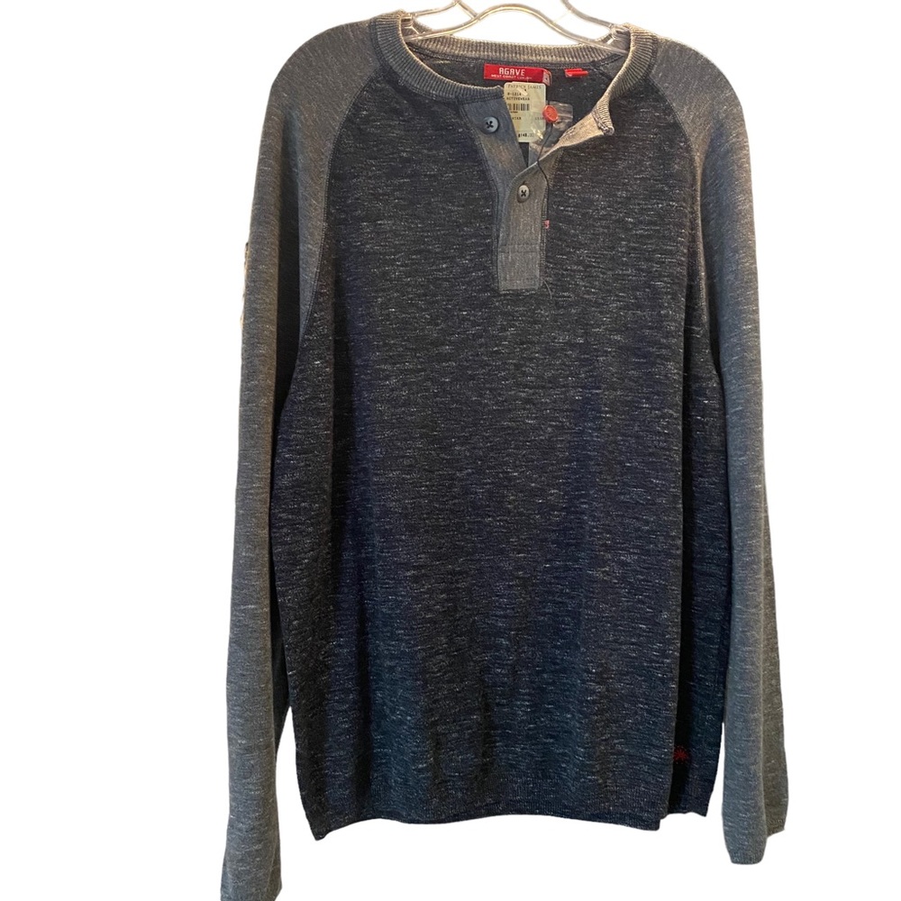 Agave by Patrick James Size Large men’s color block Gray sweater. NWT